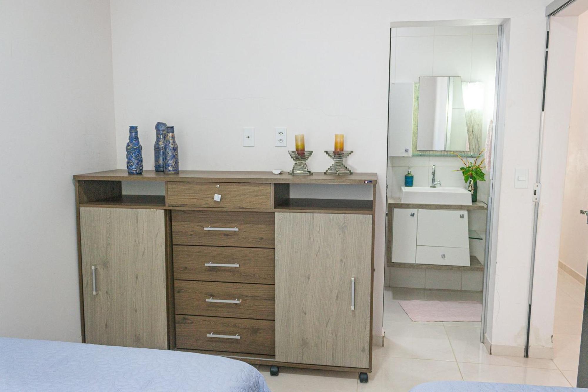 Holiday home Casa Privativa De 3 Quartos Com Piscina Com Aquecimento Solar A 800m Praias De Taperapuan, Ar Condicionado, Wifi 110mbps, Churrasqueira, Garagem 02 Carros