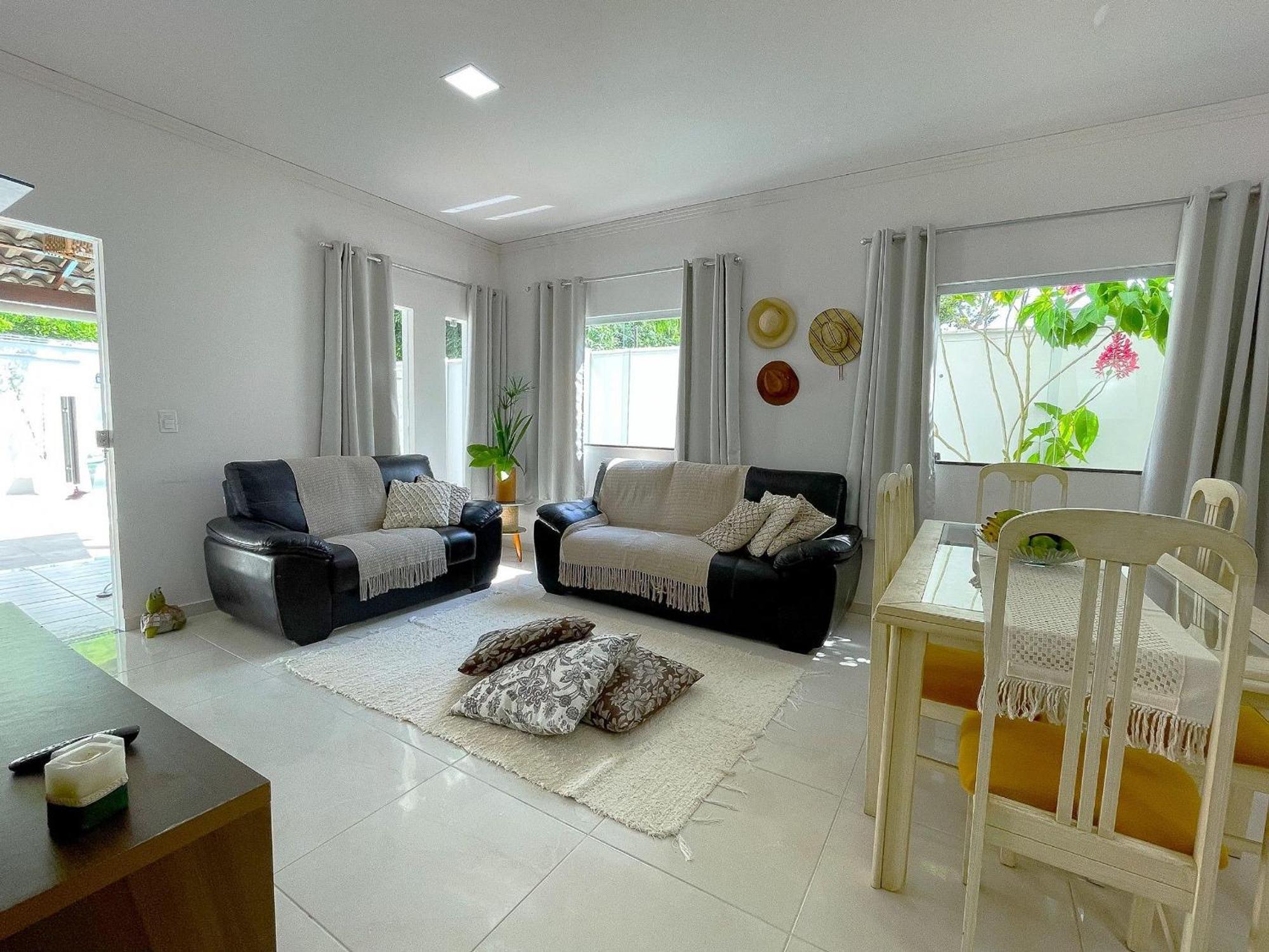 Holiday home Casa Privativa De 3 Quartos Com Piscina Com Aquecimento Solar A 800m Praias De Taperapuan, Ar Condicionado, Wifi 110mbps, Churrasqueira, Garagem 02 Carros